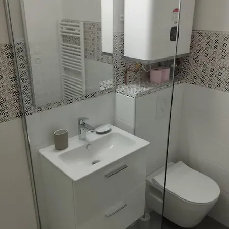 Apartmán Climatise Et Spacieux Situe Pres Des Parcs *